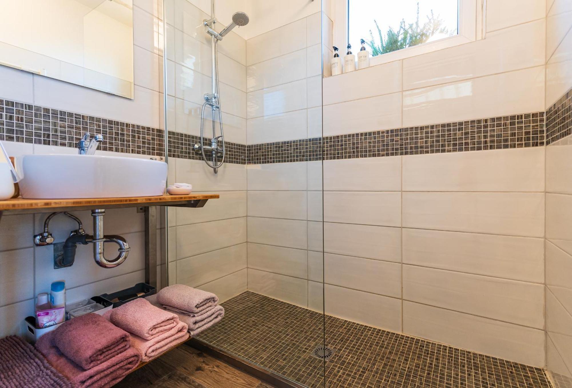 Ubytovani Na Samote - Apartman U Tesaru Komarice Eksteriør bilde